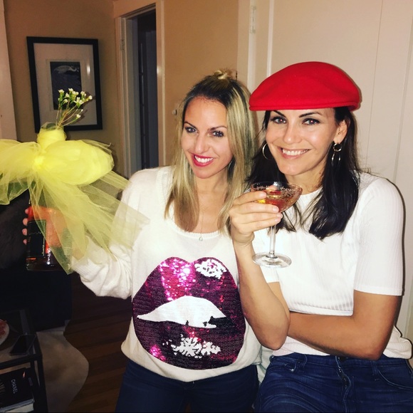 Meet your POSH Ladayyyyy - Picture 2 of 16